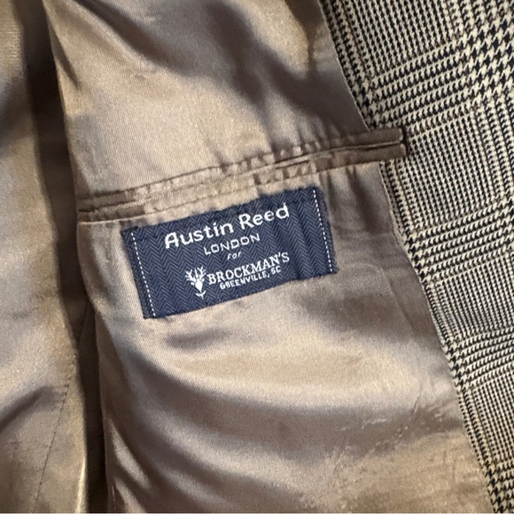 Austin Reed Gray/Black Blazer - Picture 2 of 12